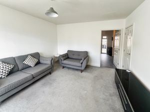 Lounge- click for photo gallery